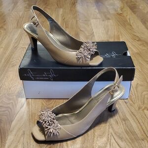 Soft Style By Hush Puppies Flounce Elegant Camel Tan Slingback Heels Size 8.5